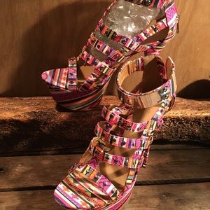 Multicolored Dollhouse heels.